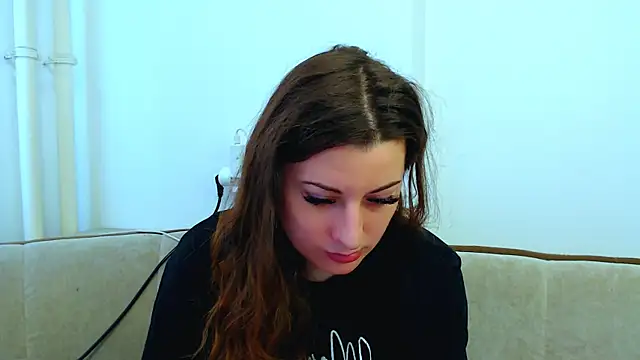 Snapshot of Helen_Adams_ chatting on 03/21/25, 08:28 Helen Adams online show from 03/21/25, 08:28