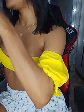 Snapshot of moreninhasilva chatting on 07/11/26, 12:46 moreninhasilva online show from 07/11/26, 12:46