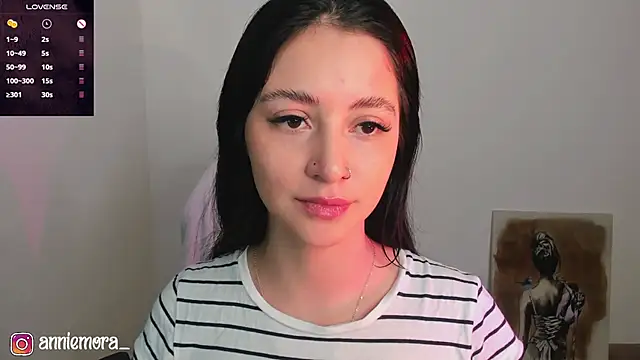 annie mora online show from 12/28/24, 01:18