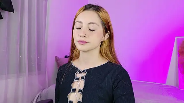 Snapshot of annie_mora chatting on 03/17/26, 12:59 annie mora online show from 03/17/26, 12:59