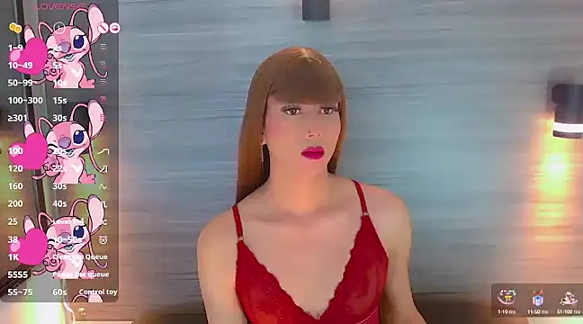 Snapshot of Daniela_Pink_ chatting on 01/01/25, 02:41 Daniela Pink online show from 01/01/25, 02:41