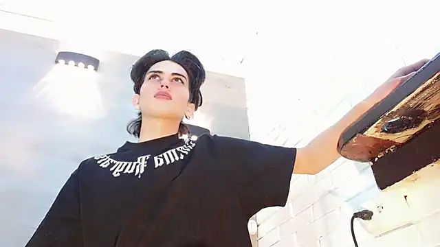 Snapshot of Daniela_Pink_ chatting on 09/13/25, 07:46 Daniela Pink online show from 09/13/25, 07:46