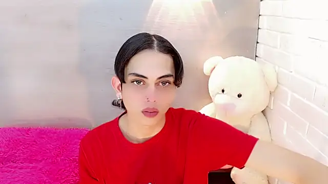 Snapshot of Daniela_Pink_ chatting on 09/25/25, 08:45 Daniela Pink online show from 09/25/25, 08:45