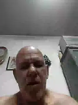 FabiQuilmes online show from 12/31/24, 12:11