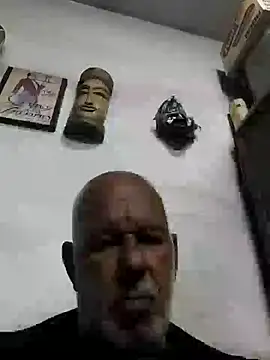 FabiQuilmes online show from 09/21/25, 04:14