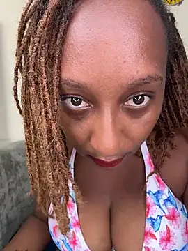 Snapshot of CarlaBeckky chatting on 11/22/25, 06:18 CarlaBeckky online show from 11/22/25, 06:18