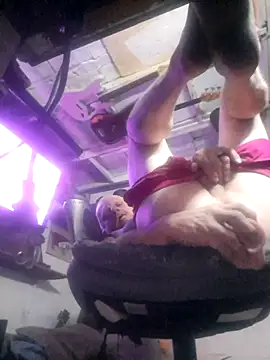 Snapshot of MagicAdmiralty5 chatting on 09/19/25, 10:49 MagicAdmiralty5 online show from 09/19/25, 10:49