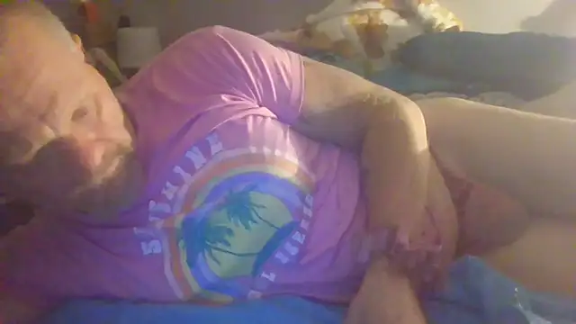 Snapshot of MagicAdmiralty5 chatting on 11/10/25, 05:28 MagicAdmiralty5 online show from 11/10/25, 05:28