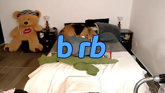 KRISTAL  JACKSON online show from 02/22/25, 05:55