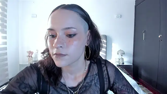 AnnyThompson  online show from 03/11/26, 10:05