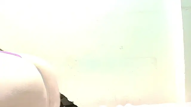 Snapshot of Zoe_Curvy chatting on 04/27/26, 11:30 Zoe Curvy online show from 04/27/26, 11:30