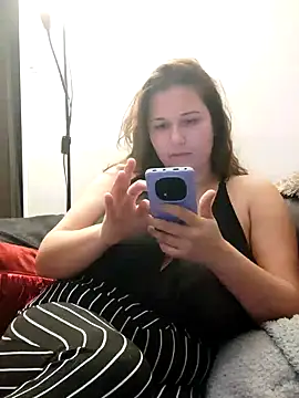 Snapshot of minette-sexy chatting on 02/19/25, 09:14 minette-sexy online show from 02/19/25, 09:14