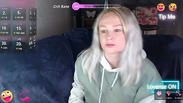 Snapshot of laurynrox chatting on 11/13/25, 11:58 laurynrox online show from 11/13/25, 11:58