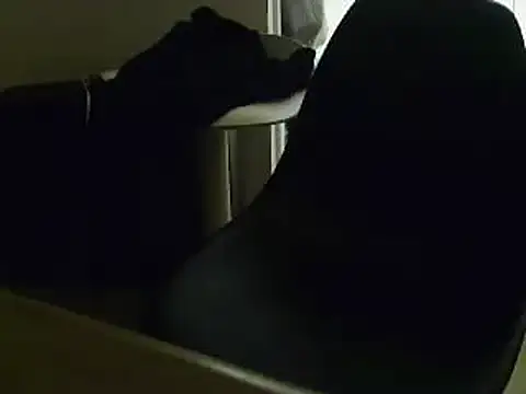 L0cKyseven77 online show from 03/08/25, 10:22