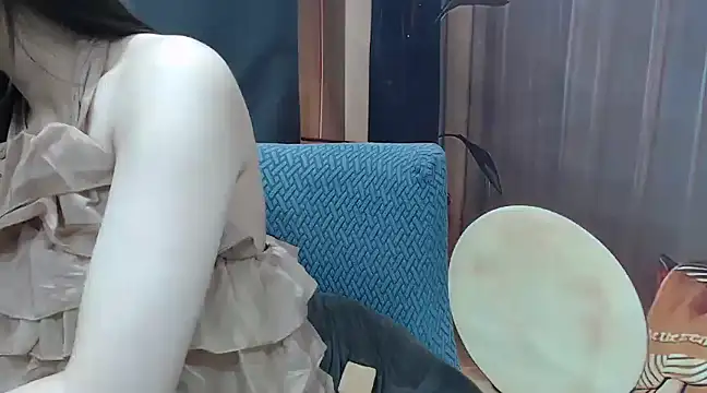 KaleAnisa online show from 03/10/25, 01:23