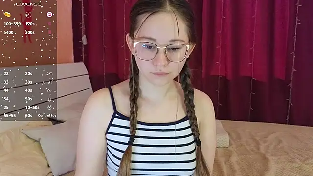 AnastasiiaFox online show from 03/15/26, 07:47