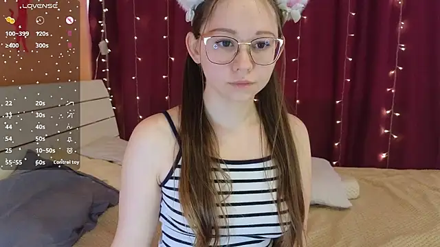 AnastasiiaFox online show from 04/16/26, 07:09