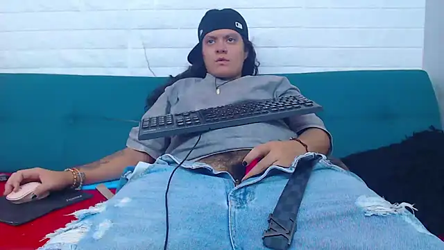 snowflake xxx online show from 01/22/25, 10:05