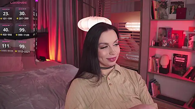 LunaNight online show from 01/18/25, 02:47