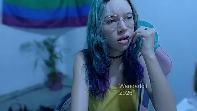 Snapshot of WandaDoll chatting on 06/19/26, 12:09 WandaDoll online show from 06/19/26, 12:09