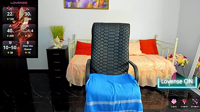 Julia Dean online show from 02/07/25, 04:03