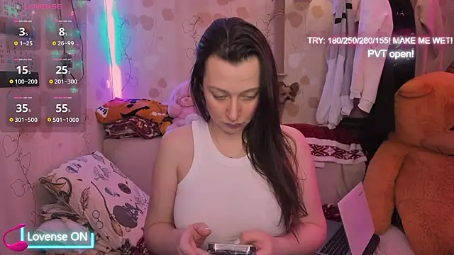 Snapshot of Lilly_Black88888 chatting on 03/11/26, 07:42 Lilly Black88888 online show from 03/11/26, 07:42