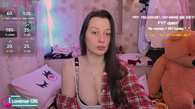 Snapshot of Lilly_Black88888 chatting on 04/04/26, 07:28 Lilly Black88888 online show from 04/04/26, 07:28