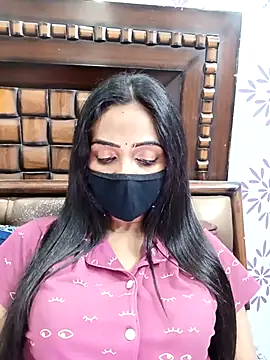 Snapshot of Yours-Bebo chatting on 11/23/25, 07:35 Yours-Bebo online show from 11/23/25, 07:35