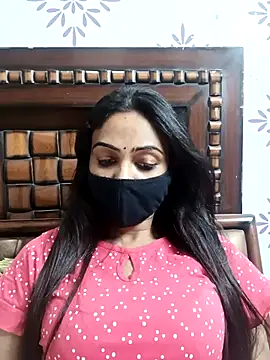 Snapshot of Yours-Bebo chatting on 05/02/26, 11:37 Yours-Bebo online show from 05/02/26, 11:37