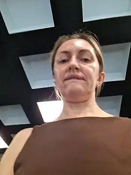 Miss    Mia  online show from 02/24/26, 09:18