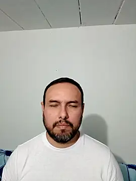 ElSunEagle online show from 10/11/25, 03:50