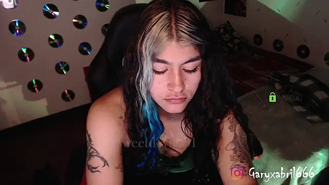 abril666 online show from 02/01/25, 01:34