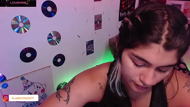 abril666 online show from 11/21/25, 05:44