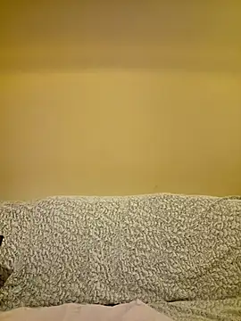 minierose online show from 11/18/25, 04:28