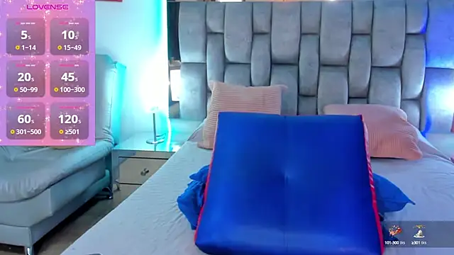 Snapshot of Abbye_blue01 chatting on 12/06/24, 03:19 Abbye blue01 online show from 12/06/24, 03:19