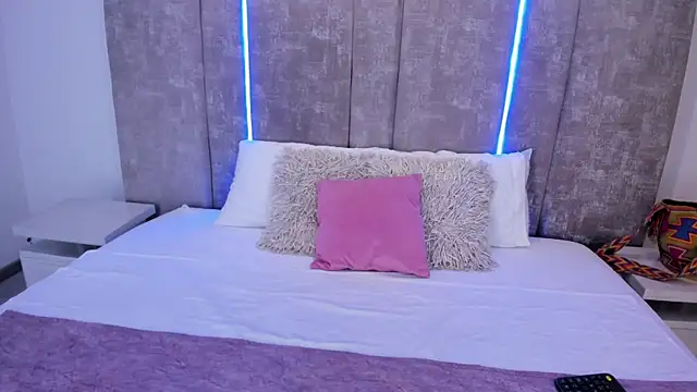 GiselOrtiz online show from 02/05/25, 11:12