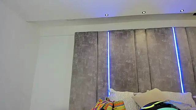 GiselOrtiz online show from 02/27/25, 12:02