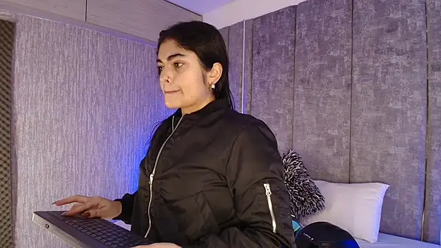 GiselOrtiz online show from 02/10/26, 11:03