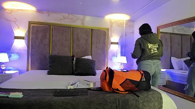 Snapshot of GiselOrtiz chatting on 03/07/26, 10:56 GiselOrtiz online show from 03/07/26, 10:56