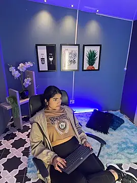 Snapshot of GiselOrtiz chatting on 03/10/26, 10:20 GiselOrtiz online show from 03/10/26, 10:20