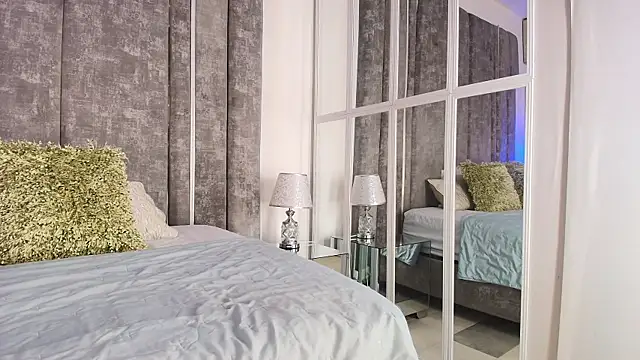 Snapshot of GiselOrtiz chatting on 04/01/26, 10:49 GiselOrtiz online show from 04/01/26, 10:49