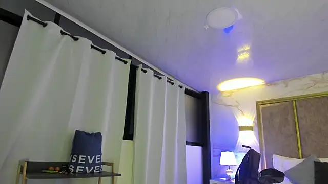 Snapshot of GiselOrtiz chatting on 04/09/26, 08:42 GiselOrtiz online show from 04/09/26, 08:42