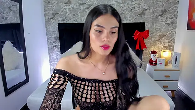 Maylin Garcia online show from 12/14/24, 07:14