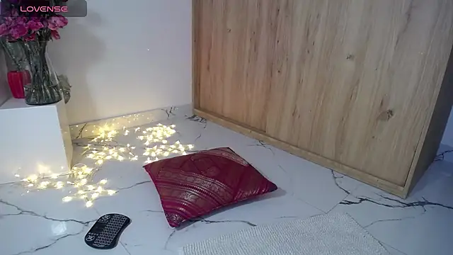  Lalaa online show from 01/28/25, 10:34