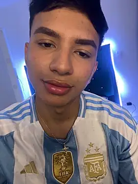 Leonarrrd 01 online show from 02/14/25, 05:51