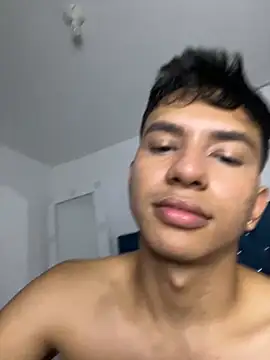 Leonarrrd 01 online show from 02/23/25, 07:22