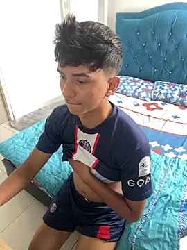 Leonarrrd 01 online show from 03/08/25, 06:37