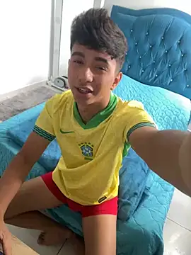 Leonarrrd 01 online show from 03/15/25, 07:16