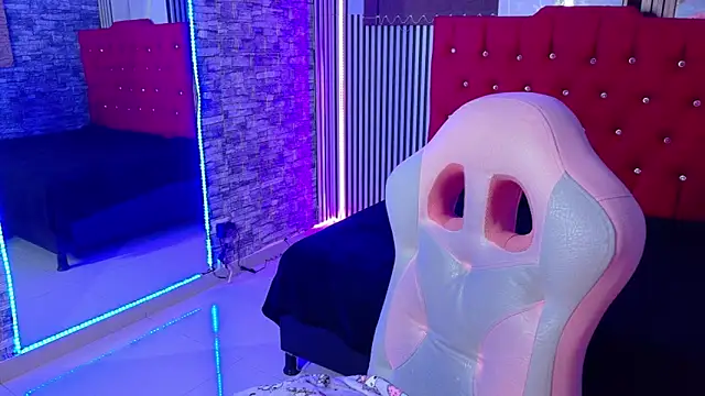 Snapshot of miahernadez303av chatting on 02/03/26, 04:54 miahernadez303av online show from 02/03/26, 04:54