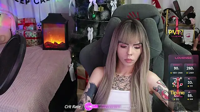 Snapshot of Kerry_Kirk chatting on 01/13/25, 08:04 Kerry Kirk online show from 01/13/25, 08:04